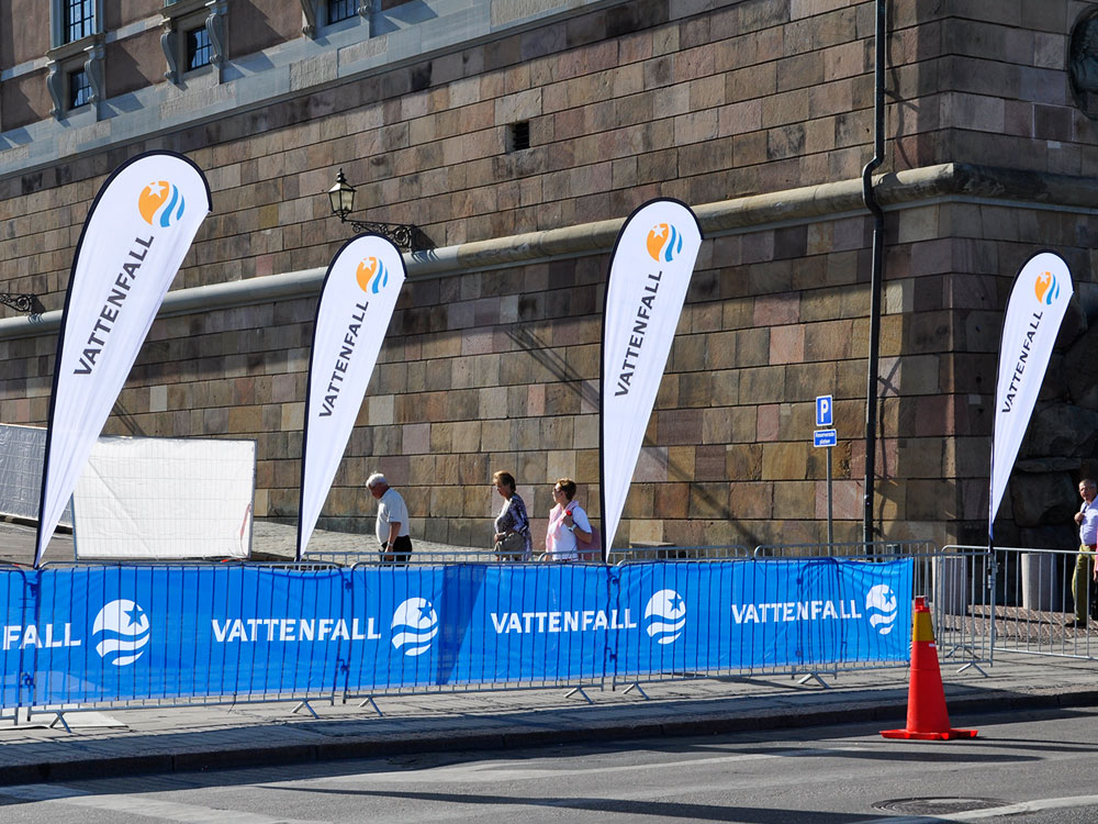 Beach flags , beach flags and more beach flags Maxibit English